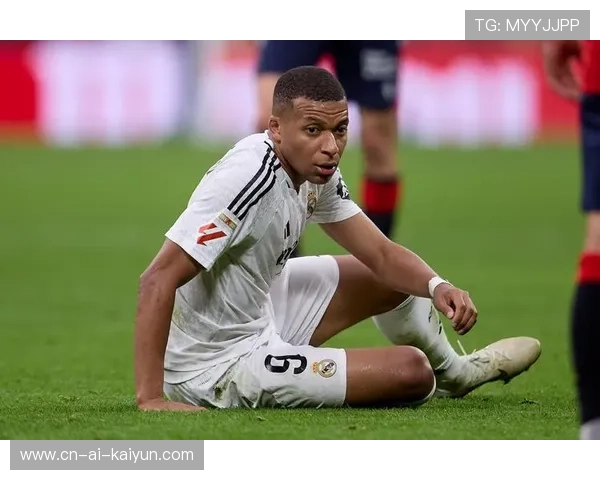 姆巴佩欧冠帽子戏法后发声：皇马团队配合胜于个人